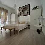 Amedeus Ottaviano vaticano Apartment